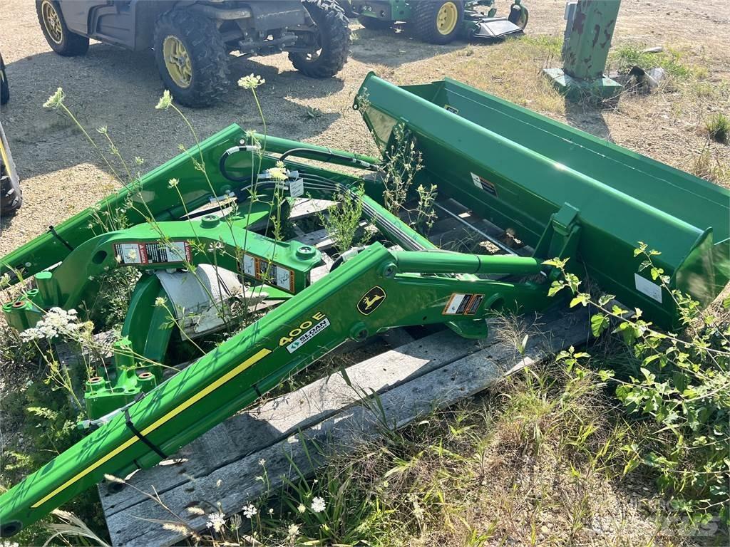 John Deere 400E Трактора
