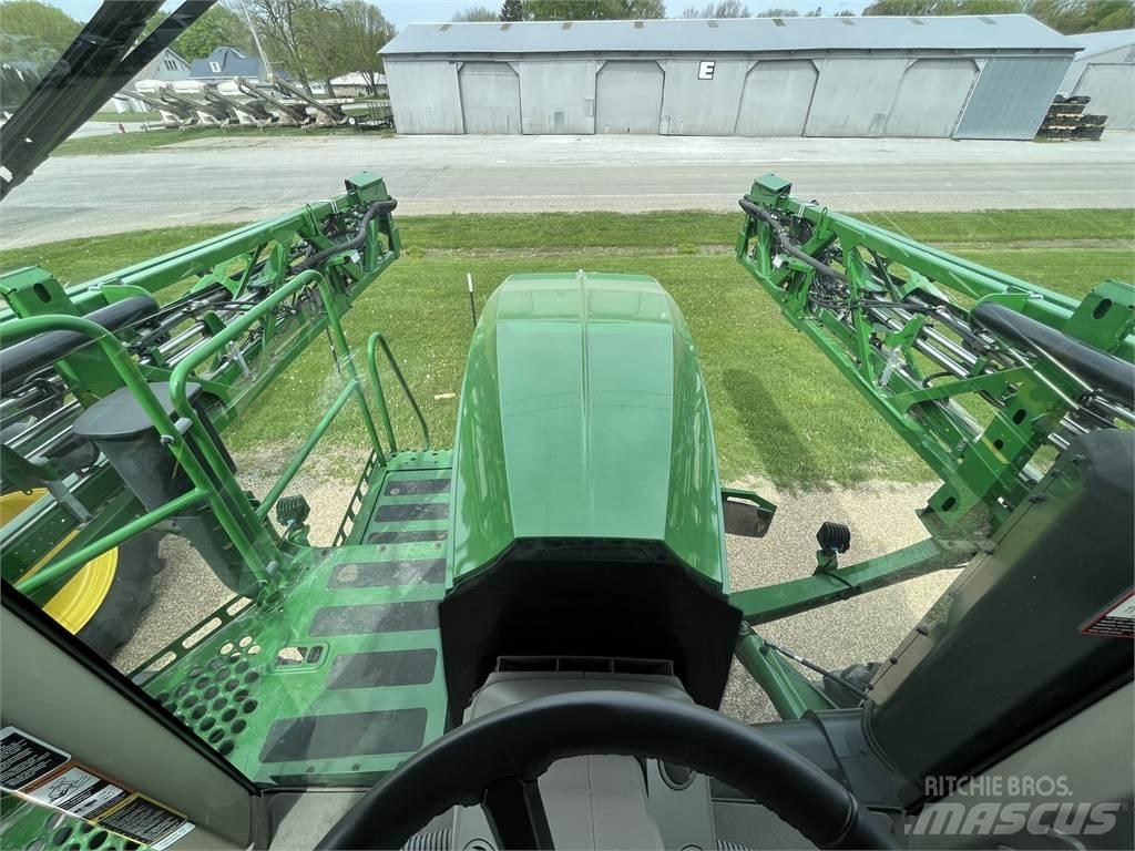 John Deere 412R Прицепные опрыскиватели