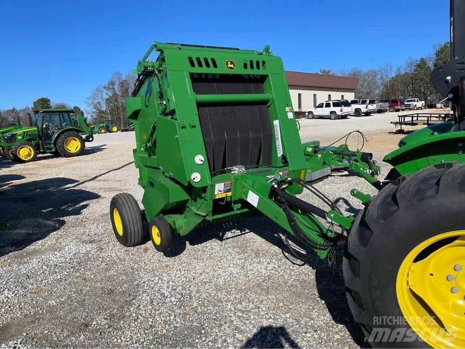 John Deere 450E Рулонные пресс-подборщики