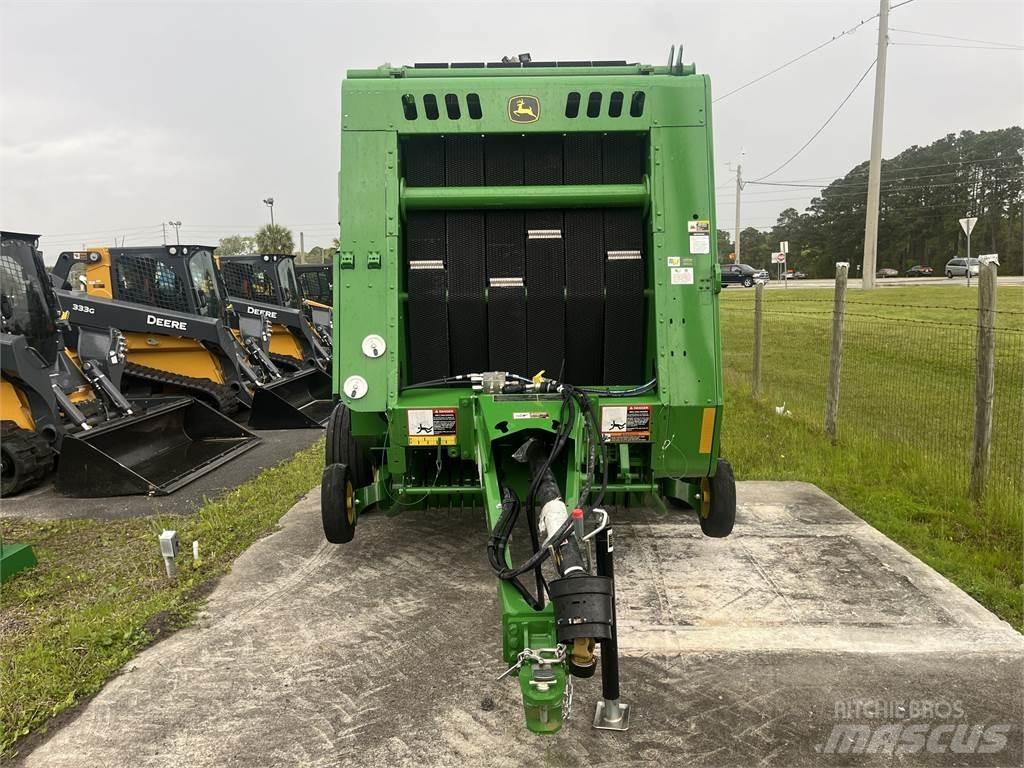 John Deere 450E Рулонные пресс-подборщики