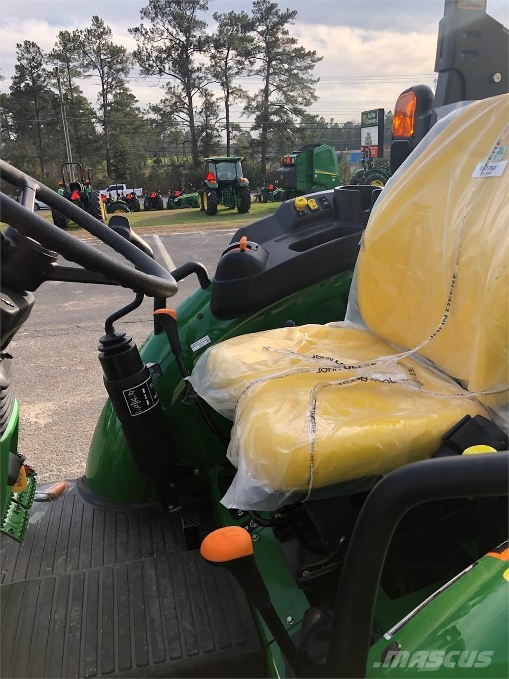 John Deere 5067E Трактора