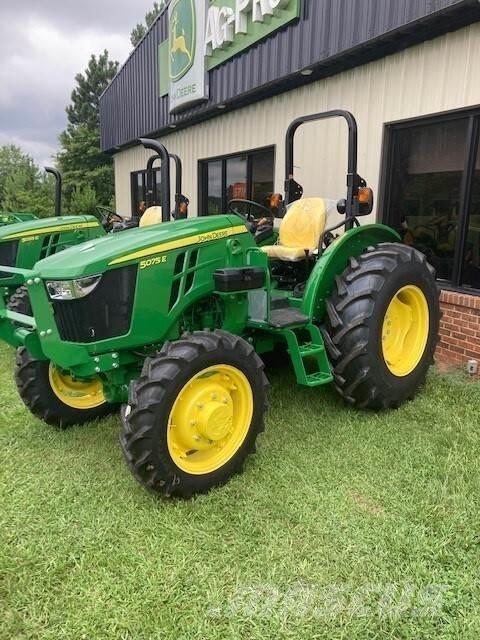 John Deere 5075E Трактора
