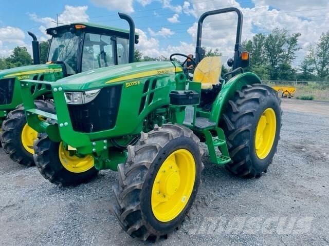John Deere 5075E Трактора