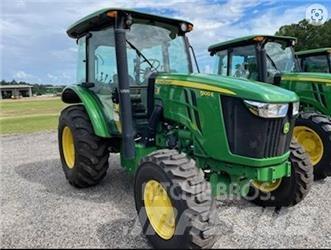 John Deere 5100E Коммунальные тракторы