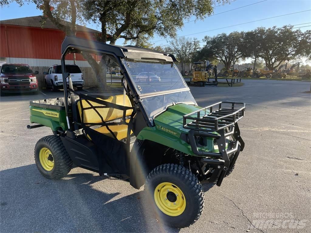 John Deere 590E Коммунальные машины