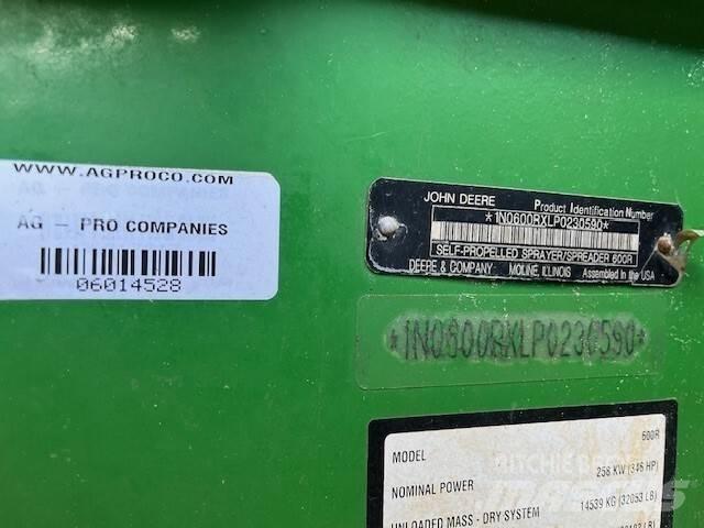 John Deere 600R Прицепные опрыскиватели