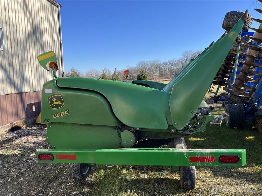 John Deere 608C Компоненты для зерноуборочных комбайнов