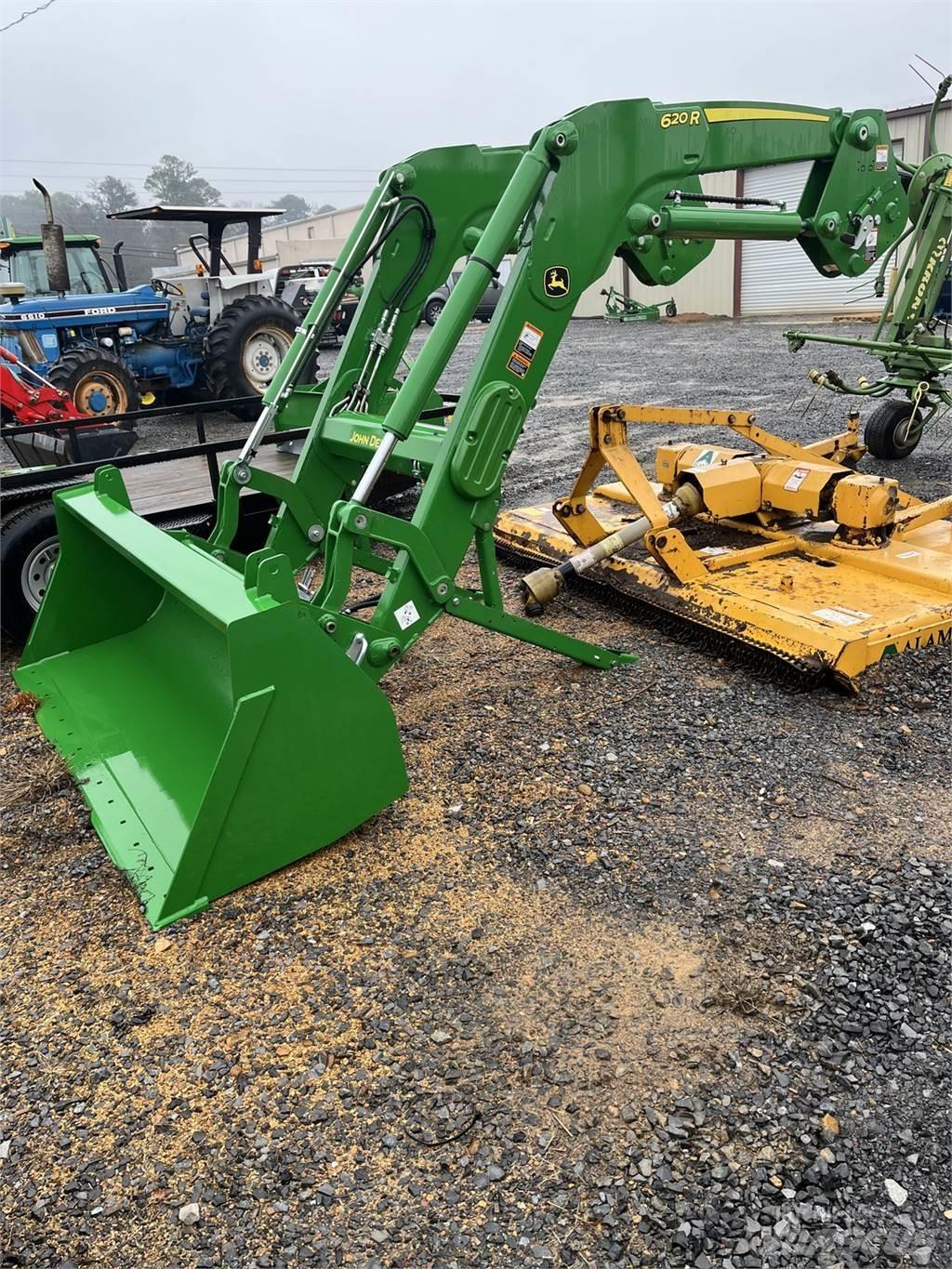 John Deere 620R Трактора