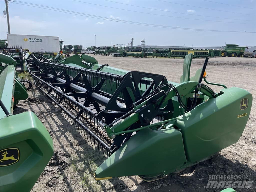 John Deere 640FD Компоненты для зерноуборочных комбайнов