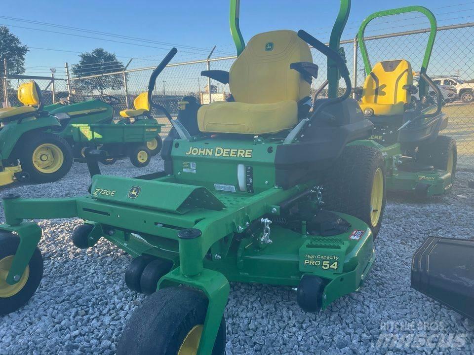 John Deere 720E Zero turn косилки
