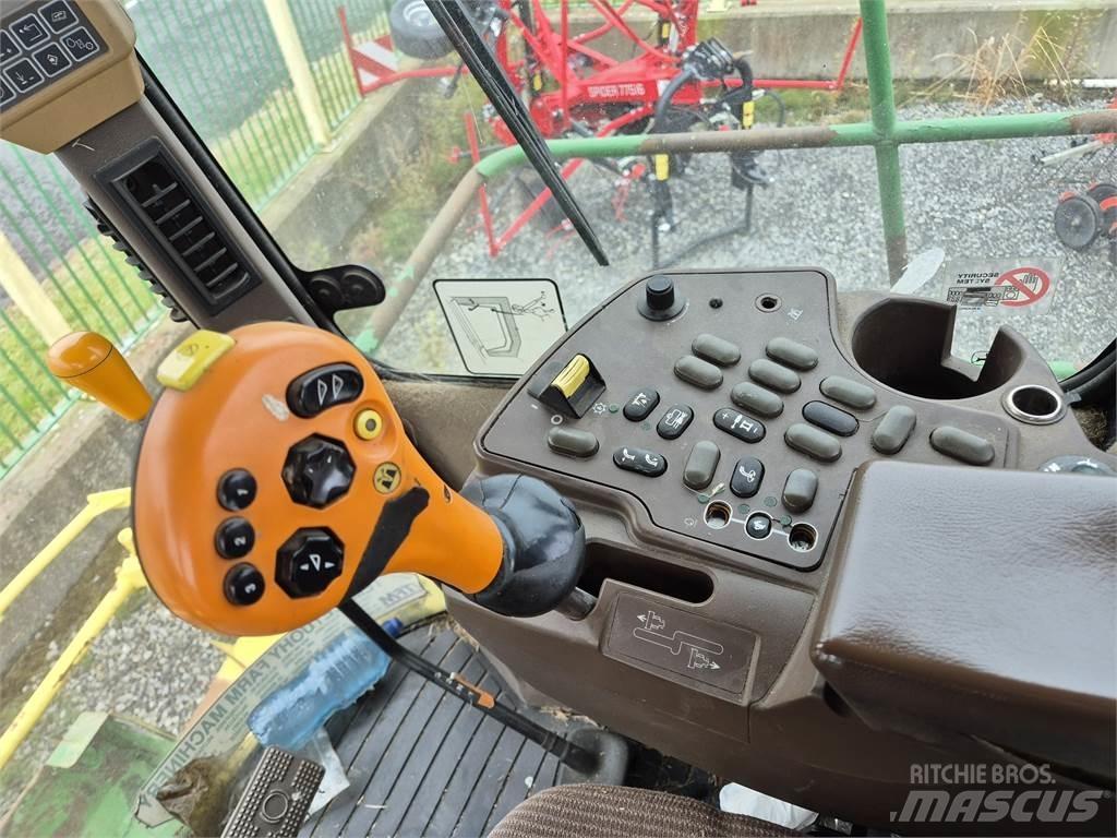 John Deere 7300 Прицепные кормоуборочные комбайны