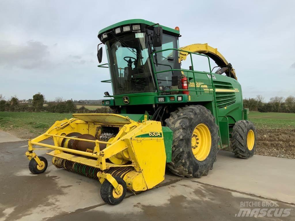 John Deere 7400 Прицепные кормоуборочные комбайны