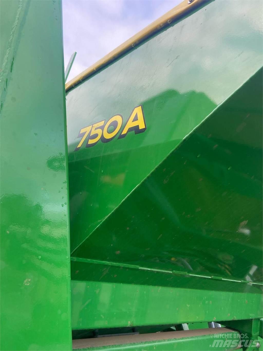 John Deere 750A Сеялки