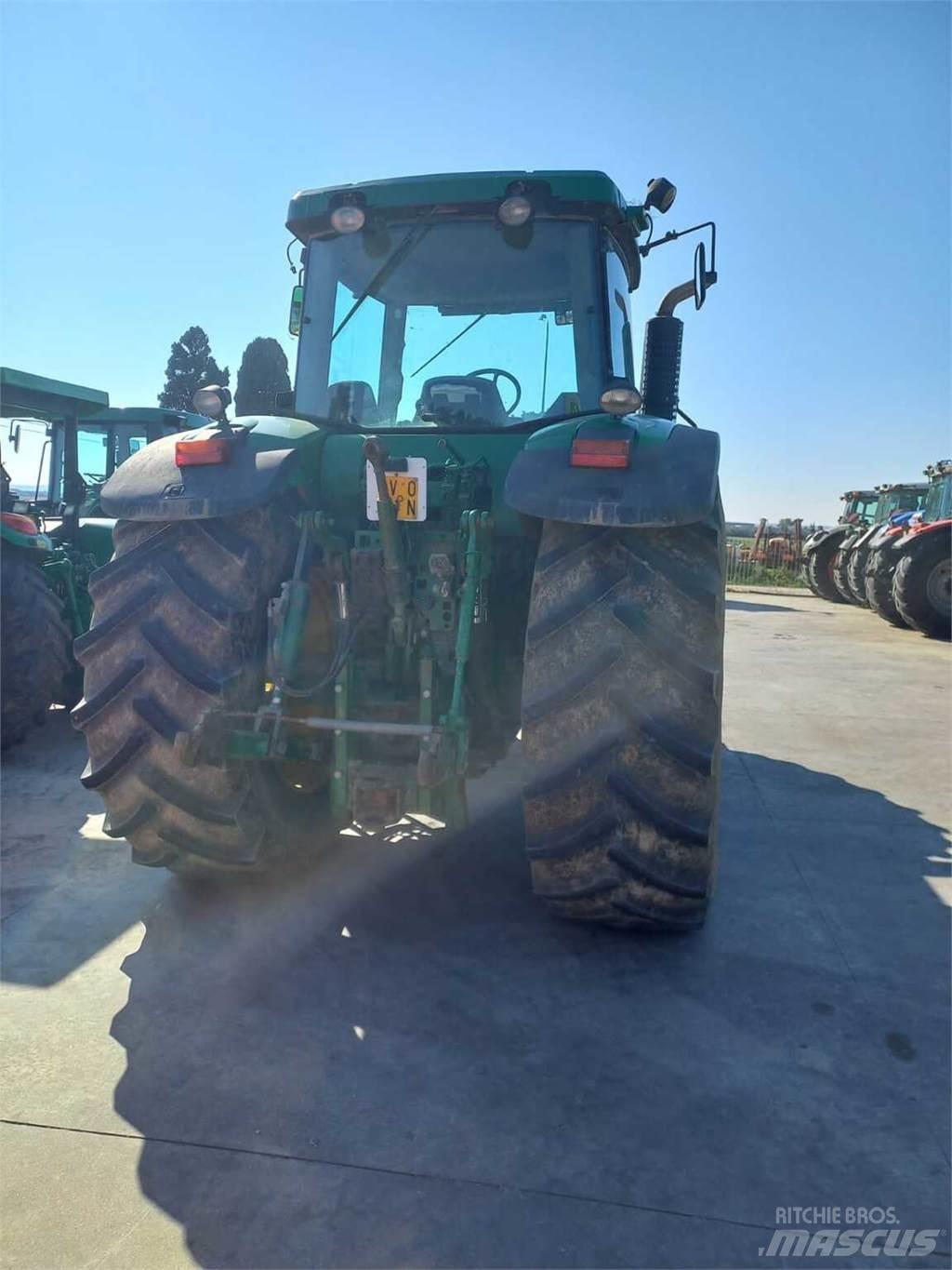 John Deere 7820 Трактора