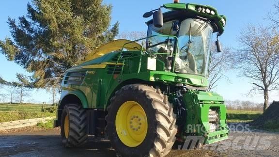 John Deere 8400 Прицепные кормоуборочные комбайны