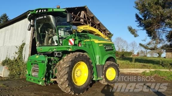 John Deere 8400 Прицепные кормоуборочные комбайны