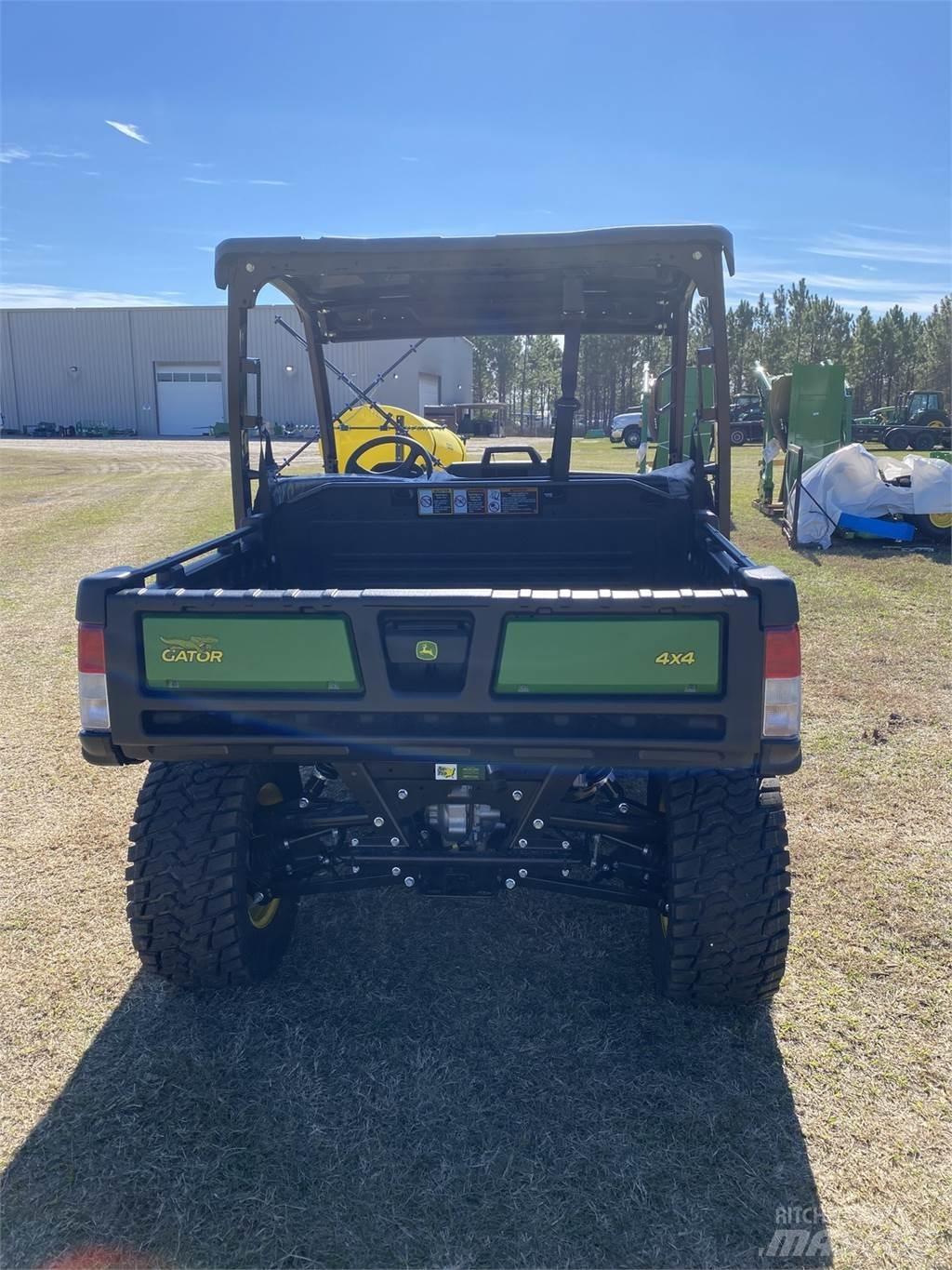 John Deere 865M Коммунальные машины