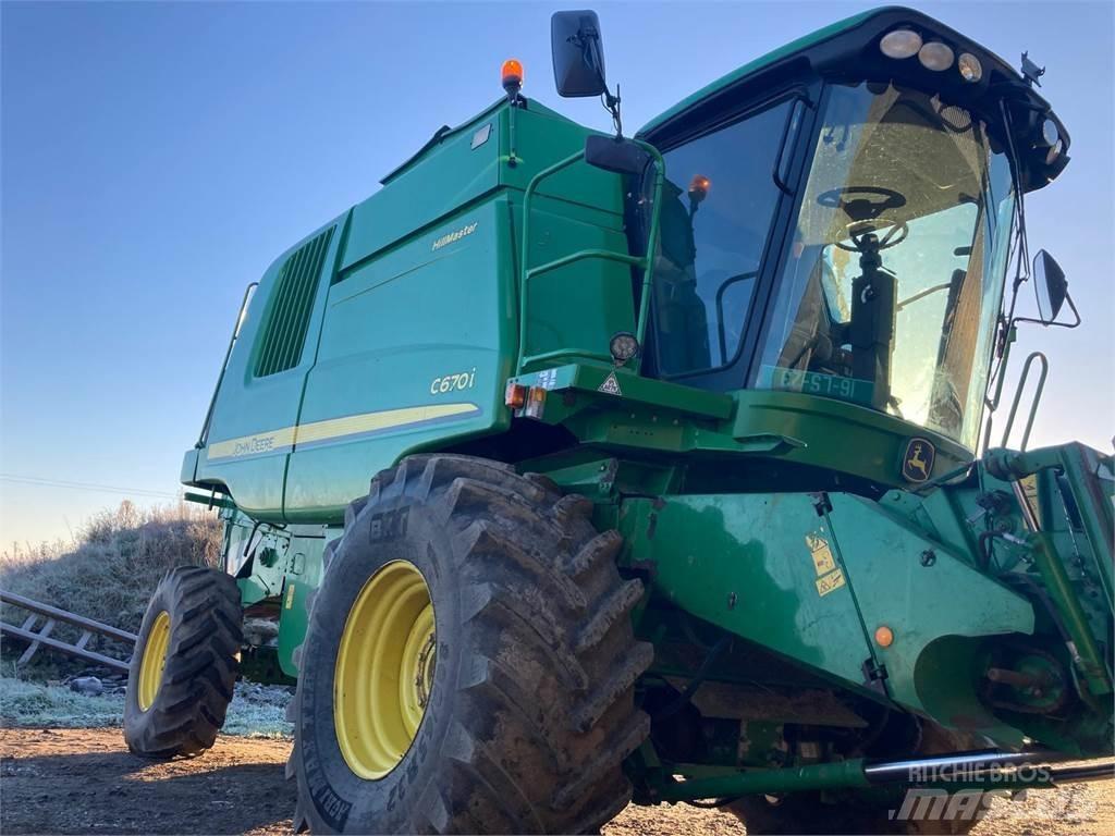 John Deere C670 Зерноуборочные комбайны