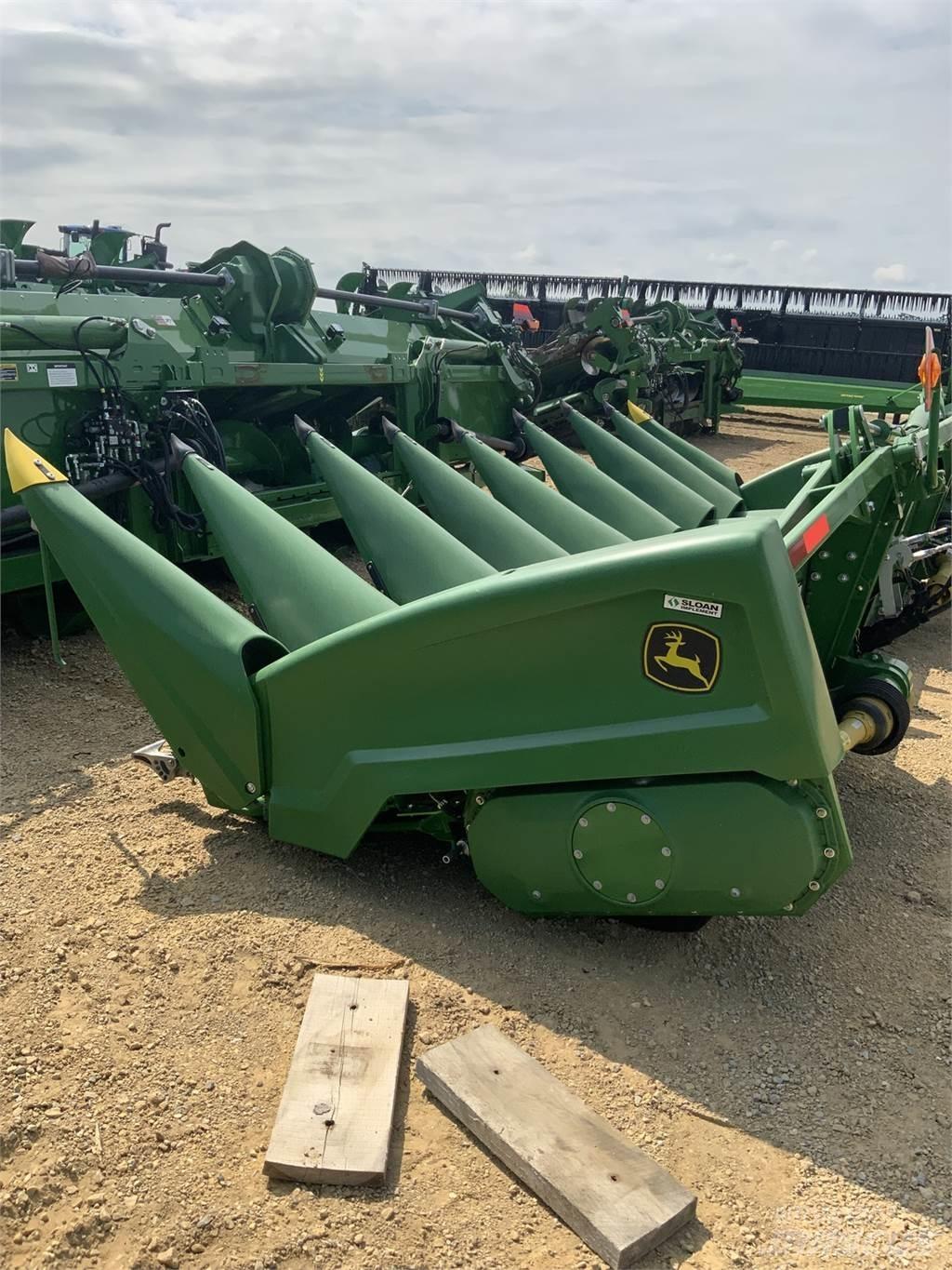 John Deere C8F Компоненты для зерноуборочных комбайнов