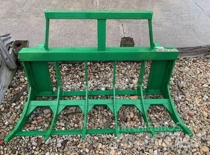 John Deere CR50 Грейферы