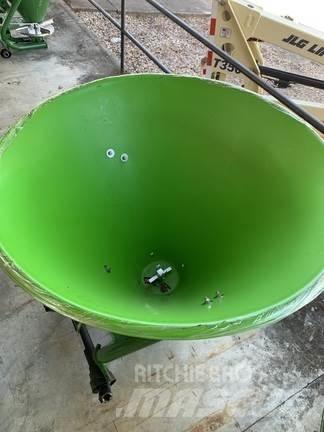 John Deere F/500 Прицепные опрыскиватели