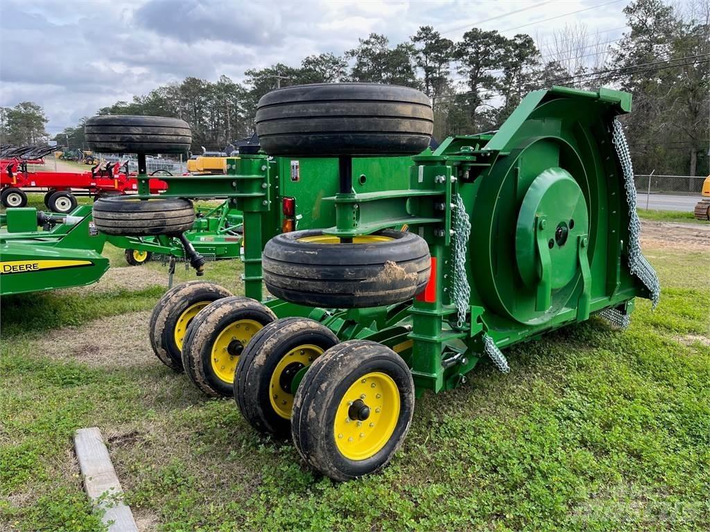 John Deere FC15R Измельчители тюков