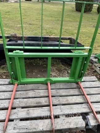 John Deere NA Измельчители тюков