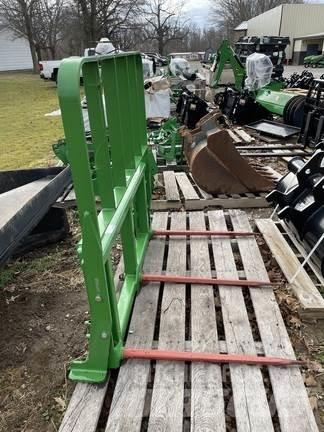 John Deere NA Измельчители тюков