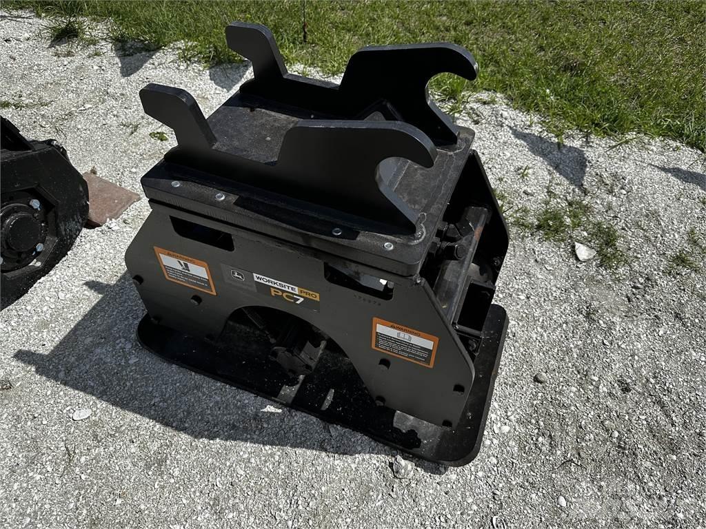 John Deere PC7 Строительная техника - Другие