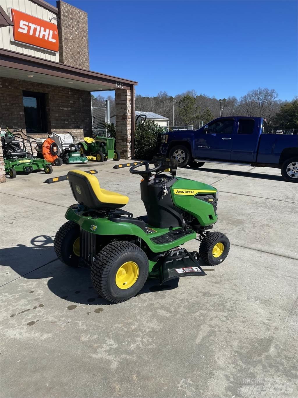 John Deere S100 Самоходные газонокосилки