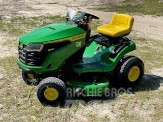 John Deere S100 Самоходные газонокосилки