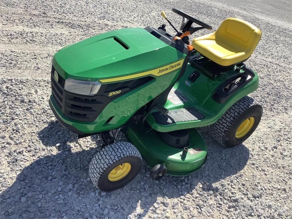 John Deere S100 Самоходные газонокосилки