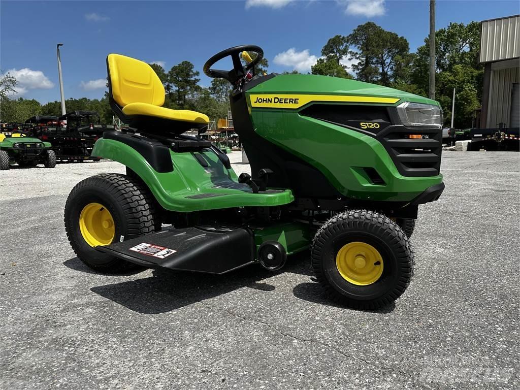 John Deere S120 Самоходные газонокосилки