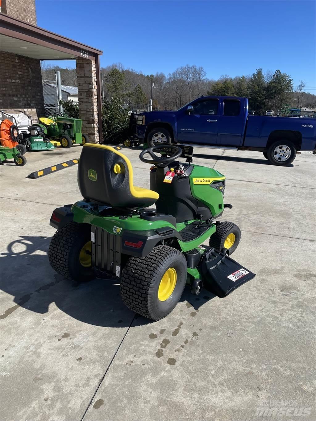 John Deere S160 Коммунальные тракторы