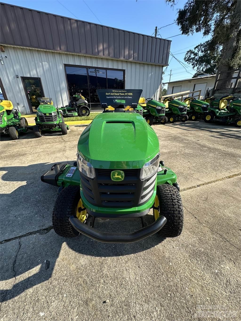 John Deere S180 Коммунальные тракторы
