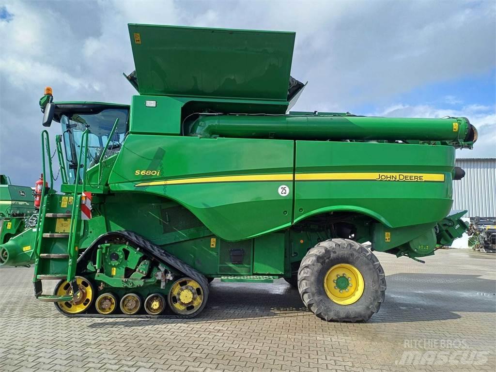 John Deere S680 Зерноуборочные комбайны