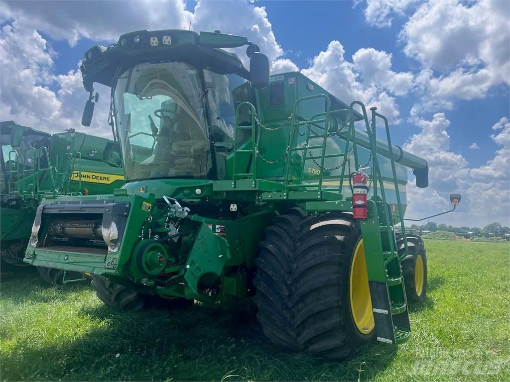 John Deere S790 Зерноуборочные комбайны