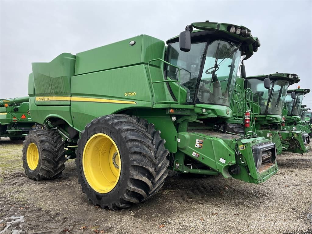 John Deere S790 Зерноуборочные комбайны