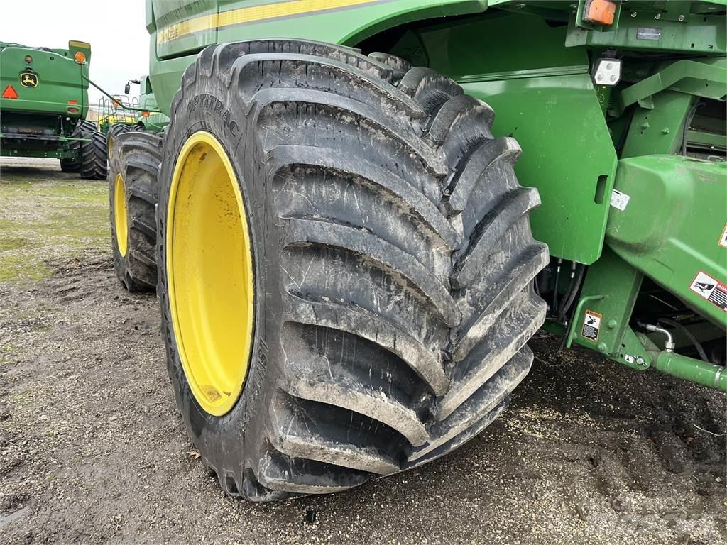 John Deere S790 Зерноуборочные комбайны