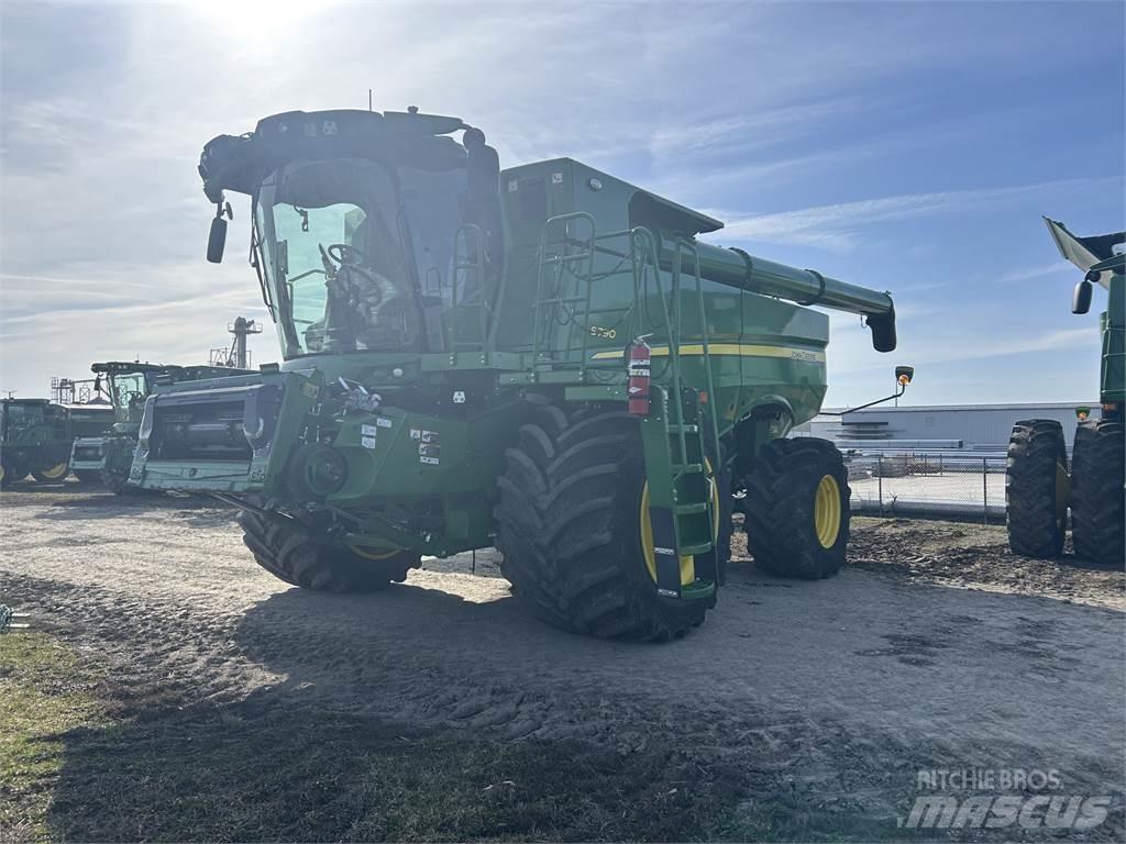 John Deere S790 Зерноуборочные комбайны