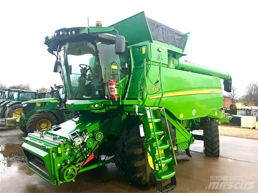 John Deere T670 Зерноуборочные комбайны