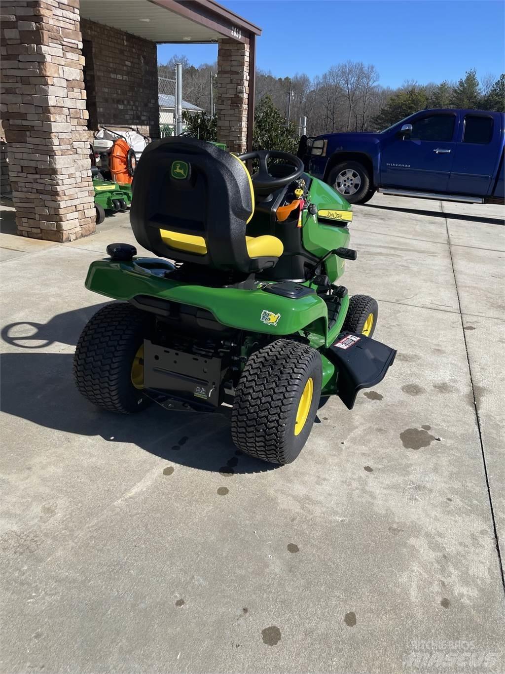 John Deere X350 Коммунальные тракторы