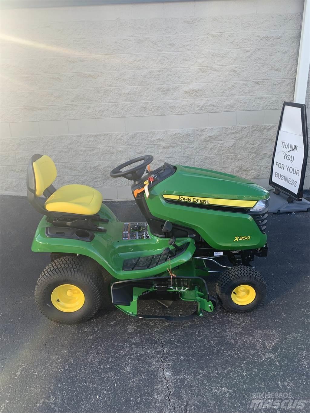John Deere X350 Коммунальные тракторы