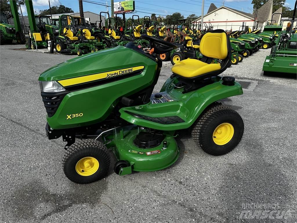 John Deere X350 Коммунальные тракторы