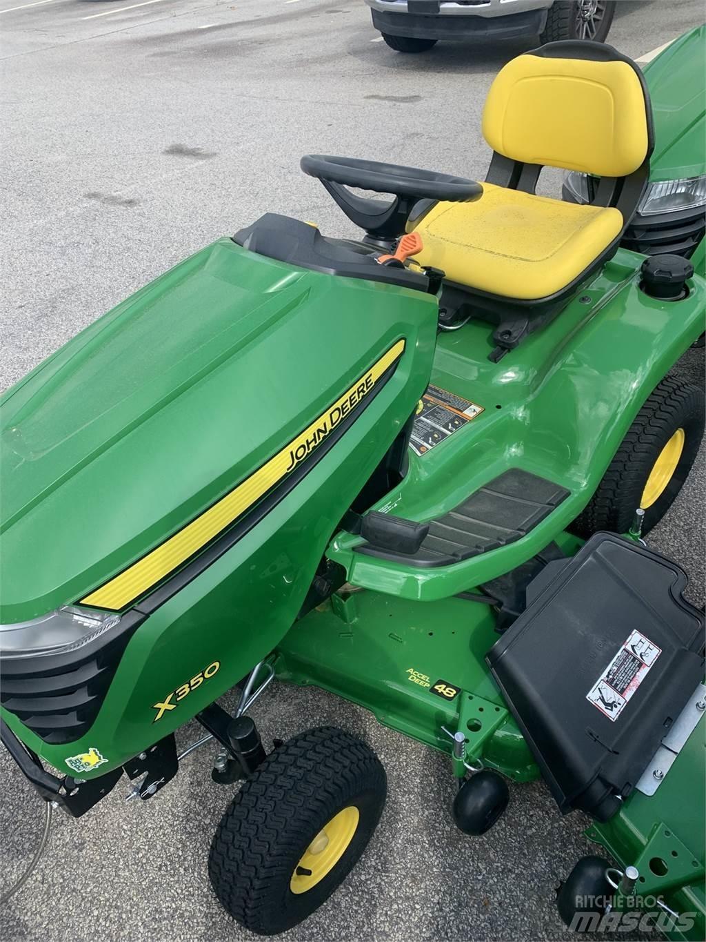 John Deere X350 Коммунальные тракторы