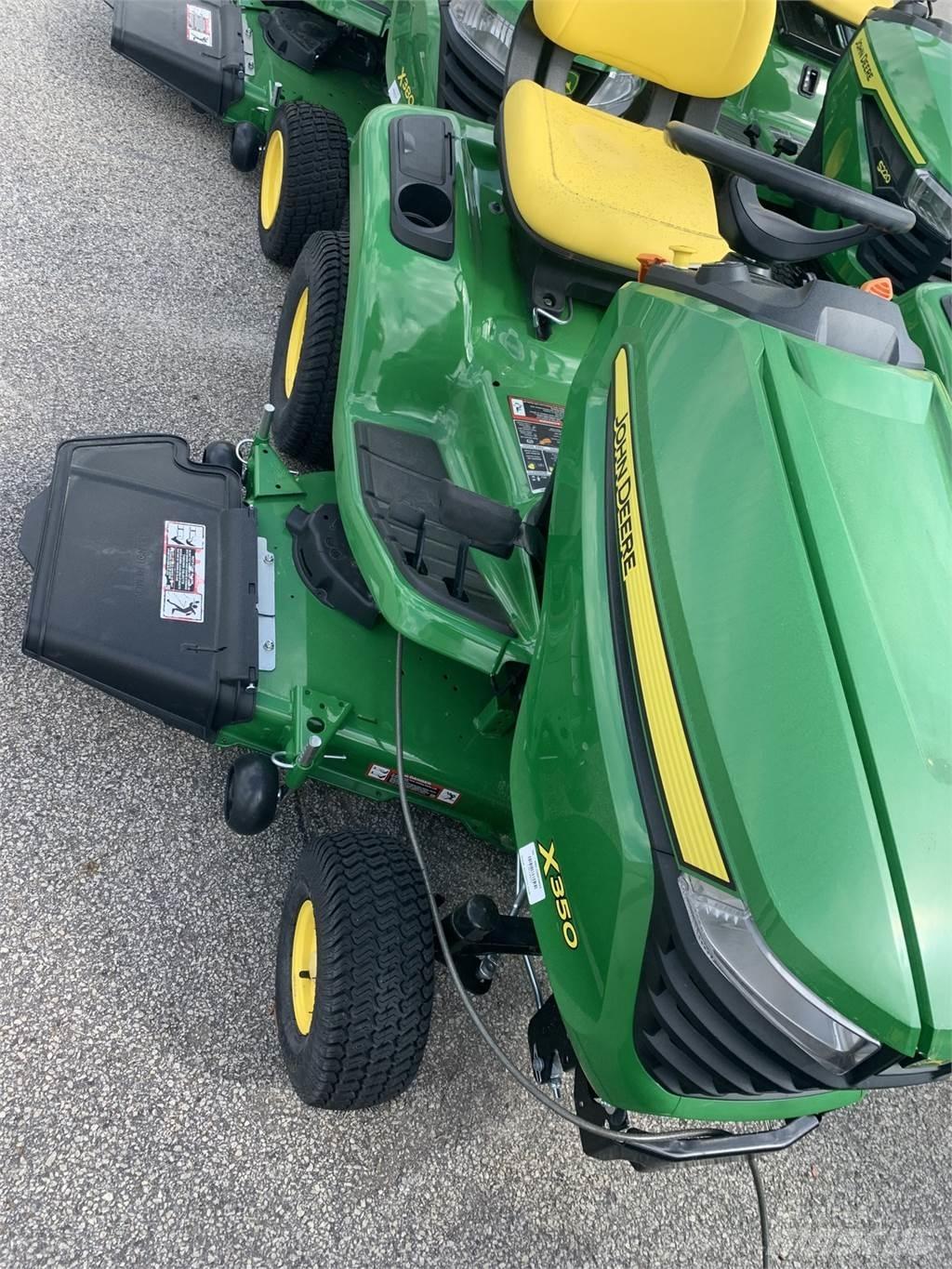 John Deere X350 Коммунальные тракторы