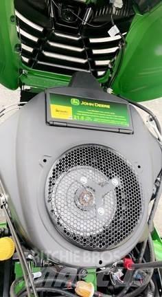 John Deere X350 Самоходные газонокосилки