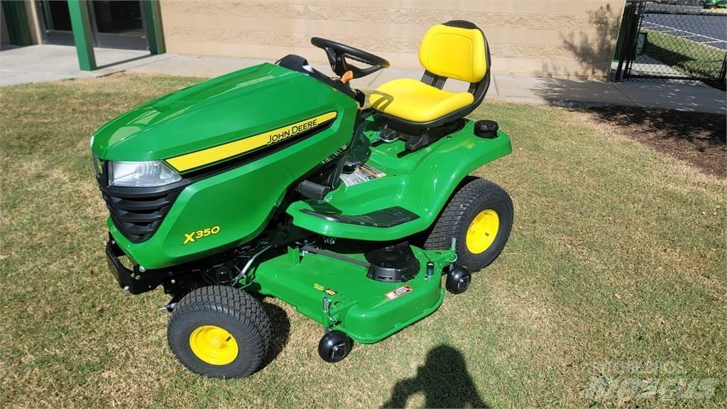 John Deere X350 Коммунальные тракторы
