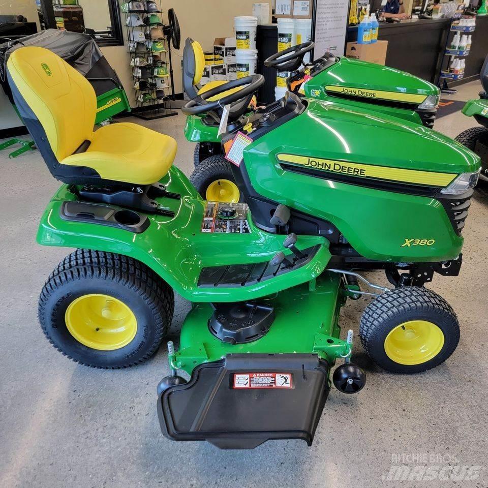 John Deere X380 Коммунальные тракторы