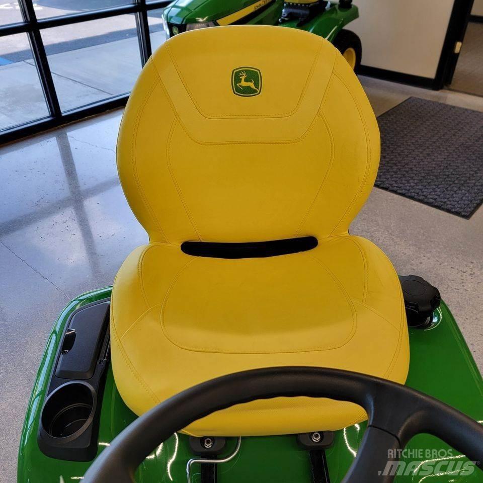 John Deere X380 Коммунальные тракторы